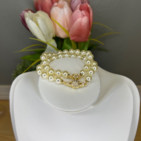 Vivienne Westwood Jewelry - Vivienne Westwood Graziella Gold Pearl Bracelet